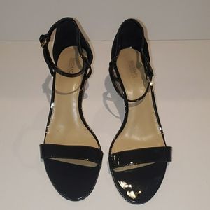 Short open toe heels